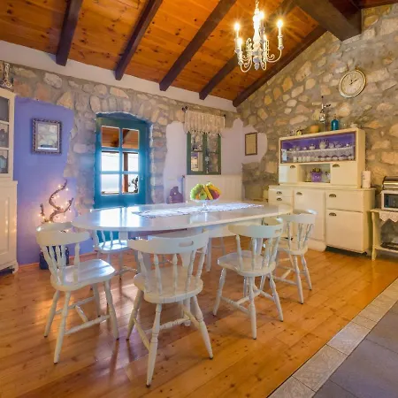 Holiday home House Casa Rustica Grizane-Belgrad