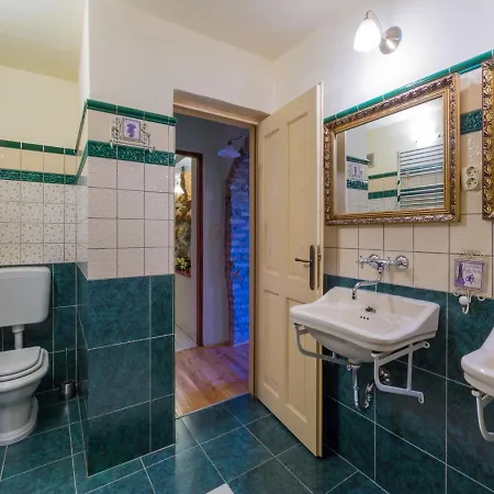 House Casa Rustica Holiday home Grizane-Belgrad